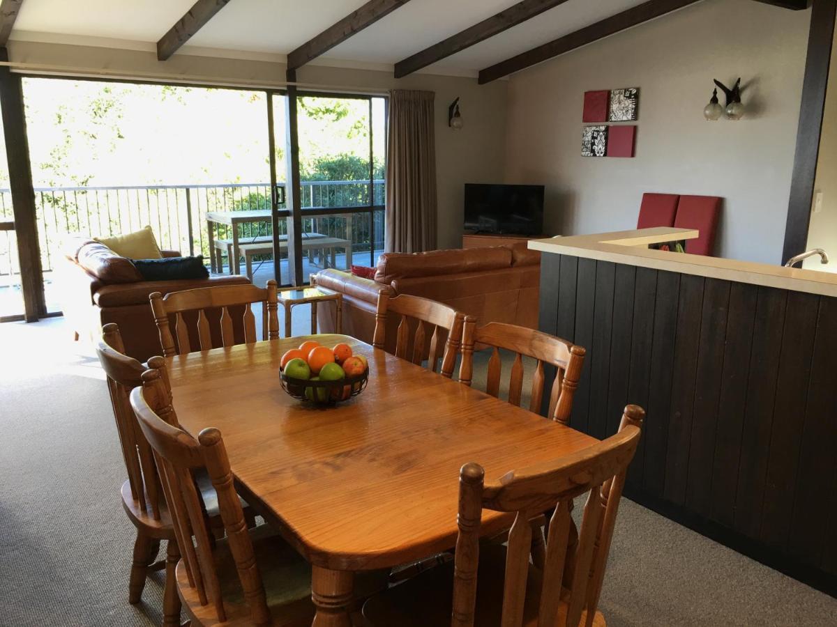 Acacia View At No 3 - Acacia Bay Holiday Home Lac Lac Taupo Extérieur photo