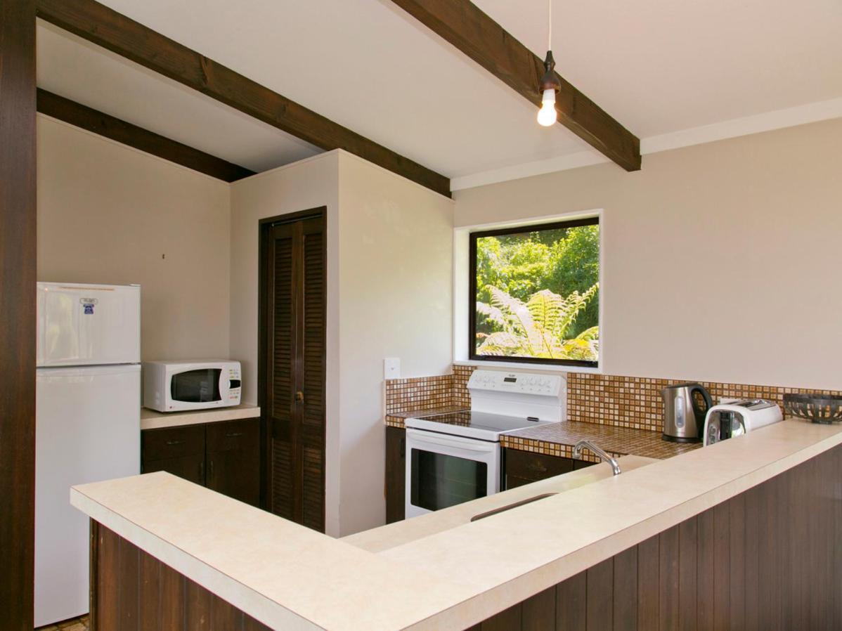 Acacia View At No 3 - Acacia Bay Holiday Home Lac Lac Taupo Extérieur photo